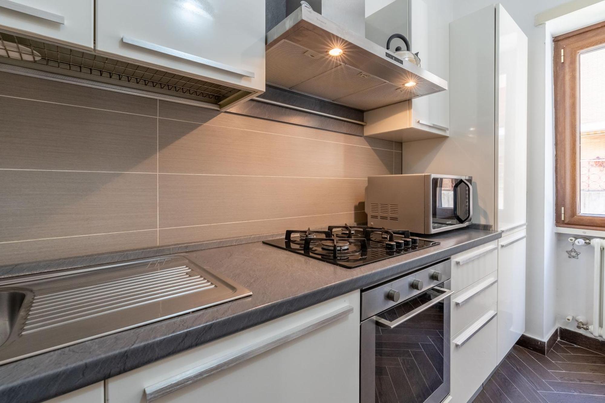 5 Minutes To St Peter - Luxury Apartment